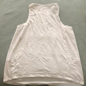 Lululemon workout tank